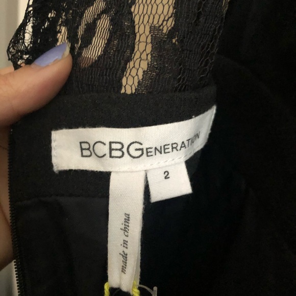 BCBG Lace Inset Dress Size 2 - Picture 5 of 6